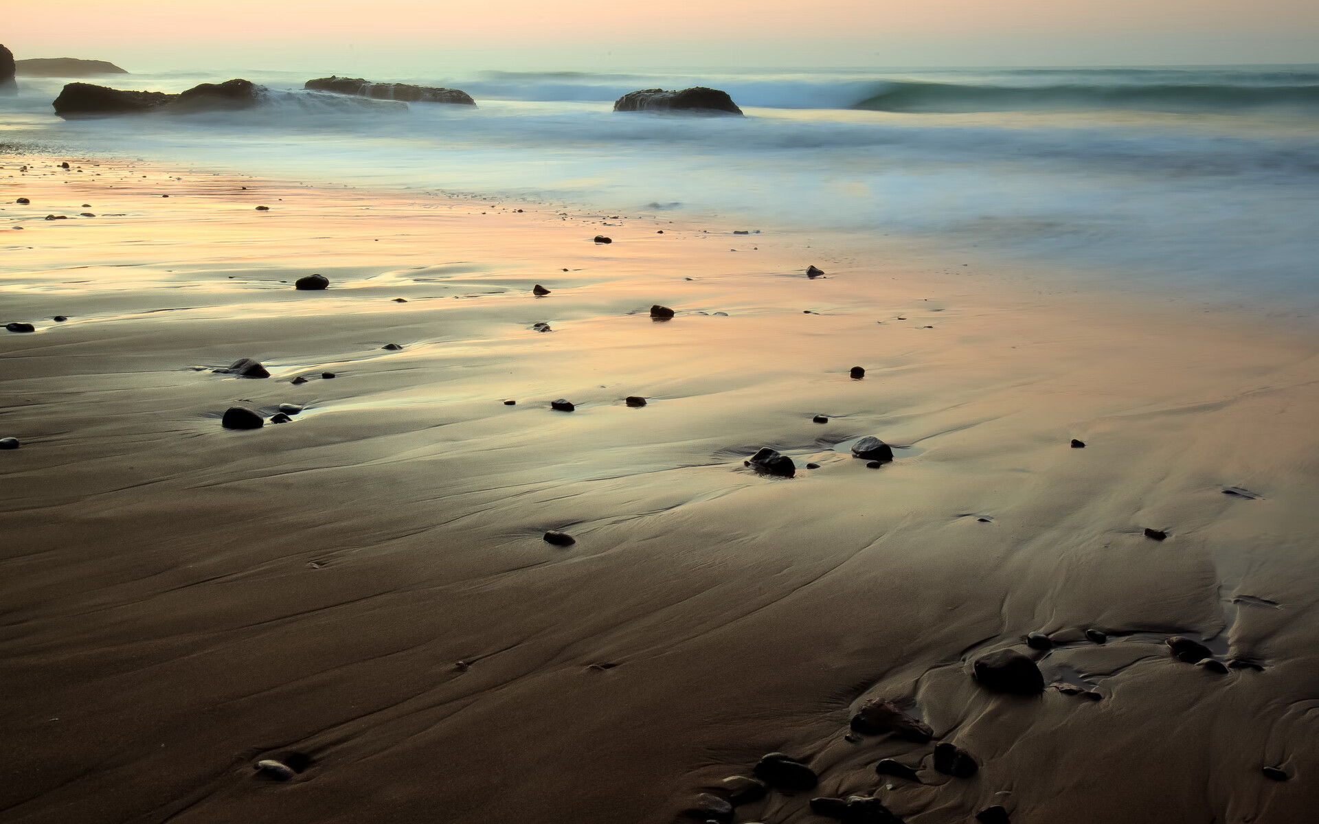 史上最“硬核”篮下争夺:他在攻防转换中的拼搏精神令人敬佩!